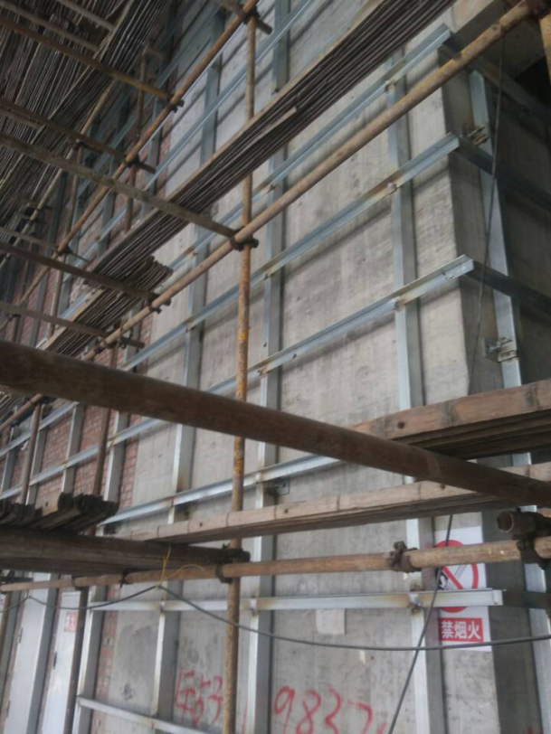 朗天通訊，室內(nèi)裝修工程，墻面處理