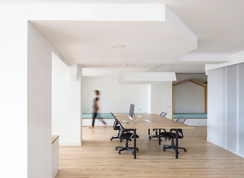 重慶辦公室裝修公司分享舒適、休息、娛樂(lè)的辦公室裝修效果圖